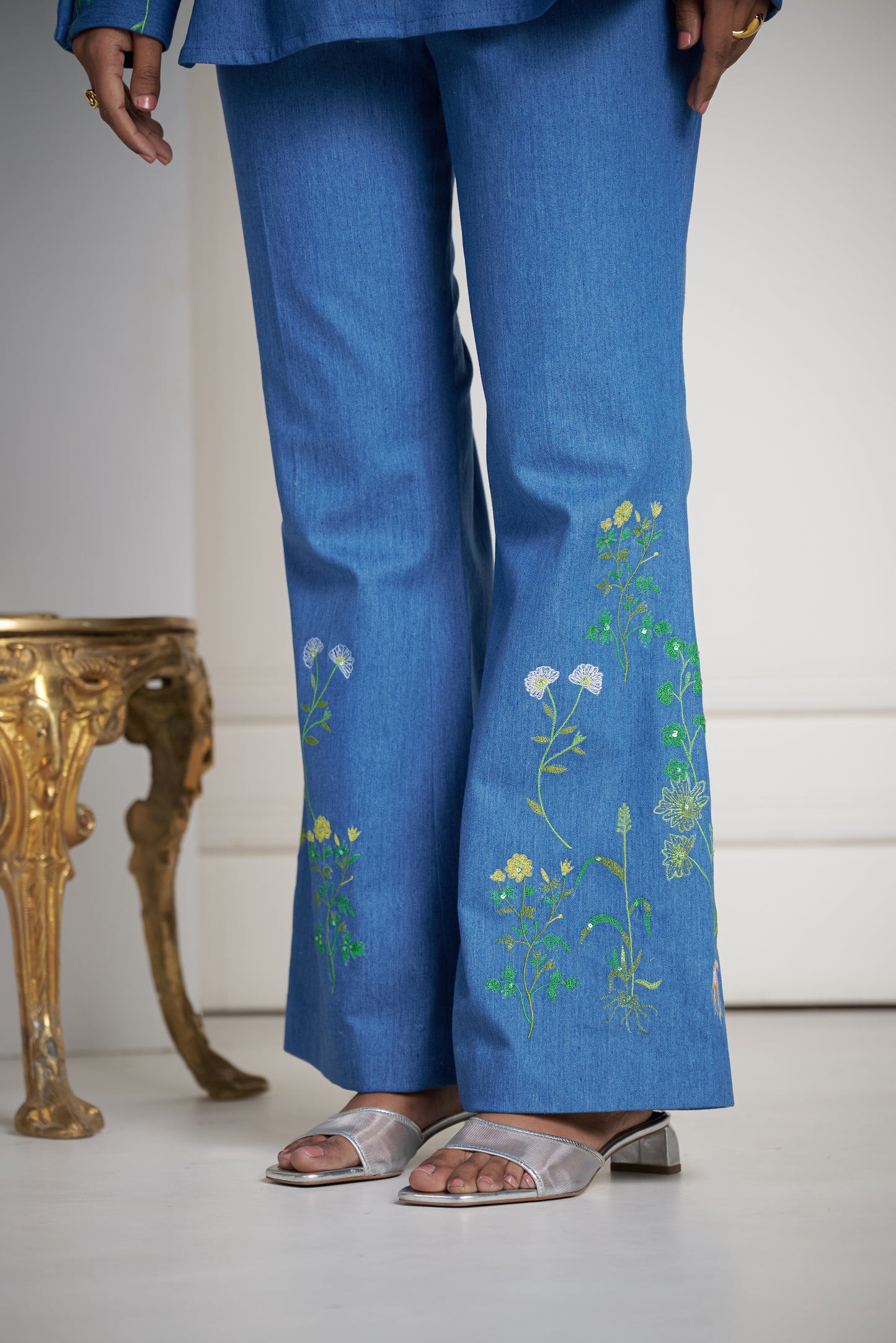 AINA PANT SET