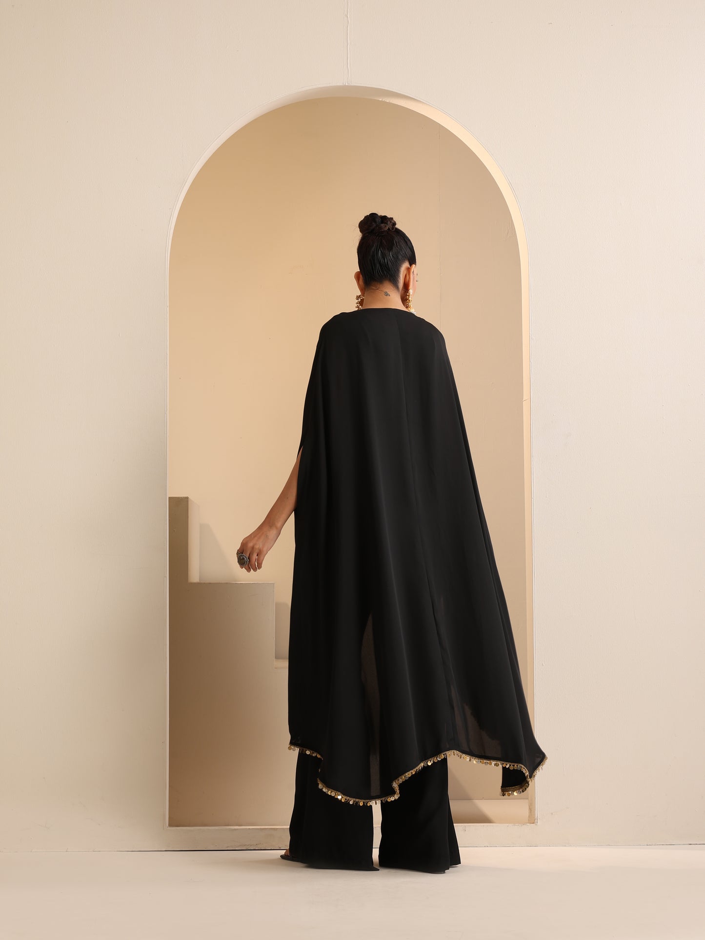 SABA CAPE WITH PANT SET