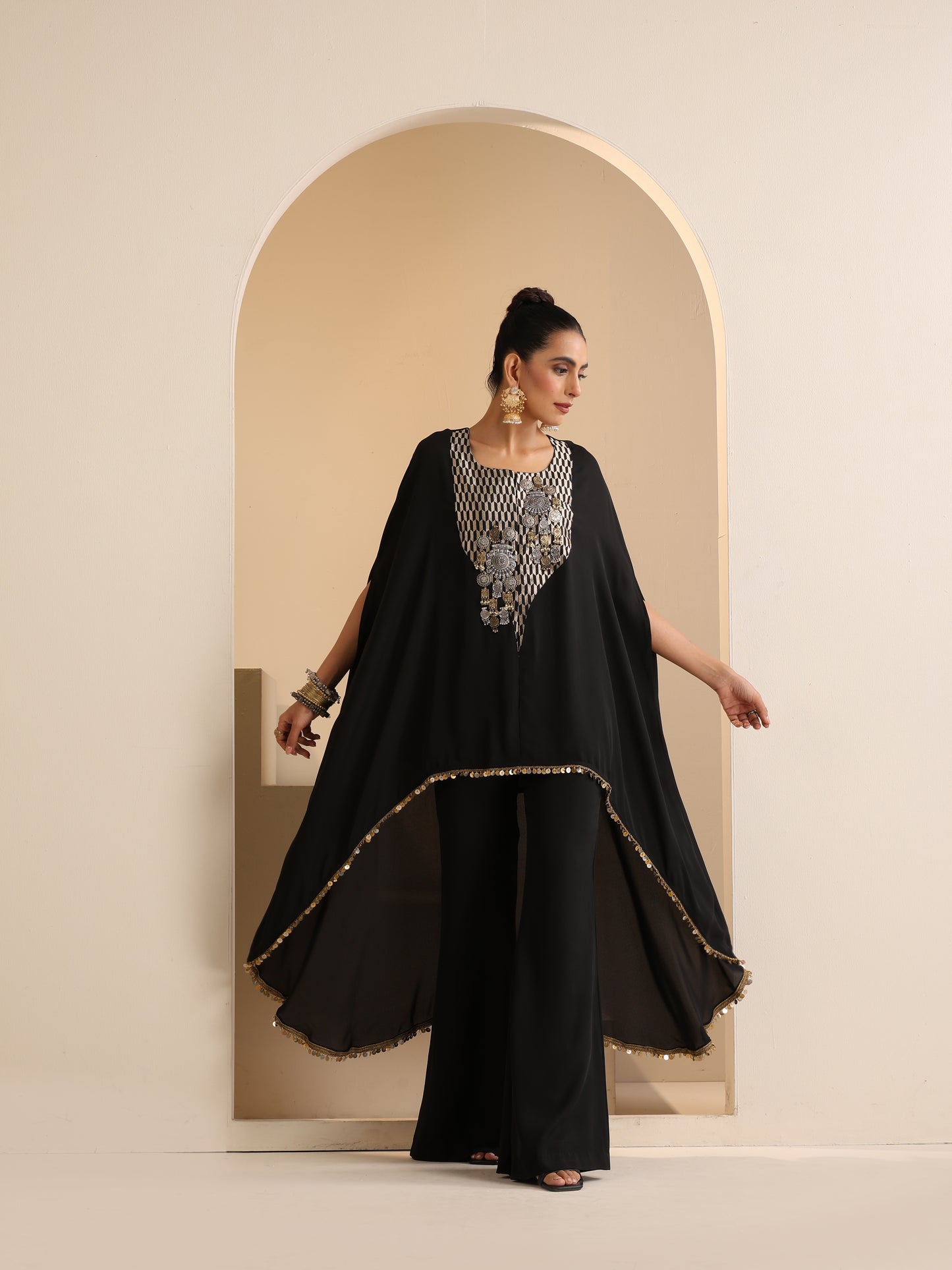 SABA CAPE WITH PANT SET
