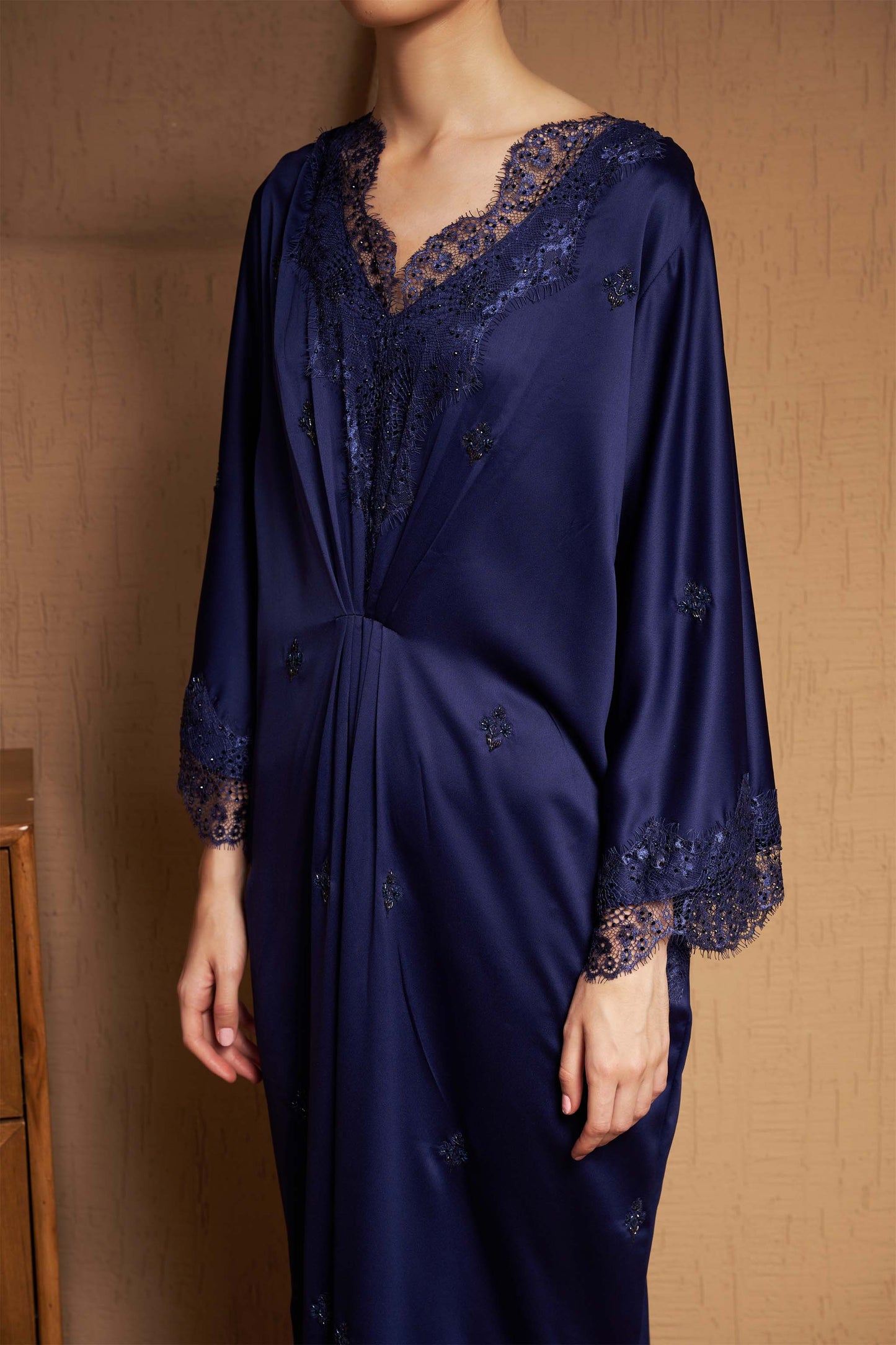 ADILA LACE KAFTAN