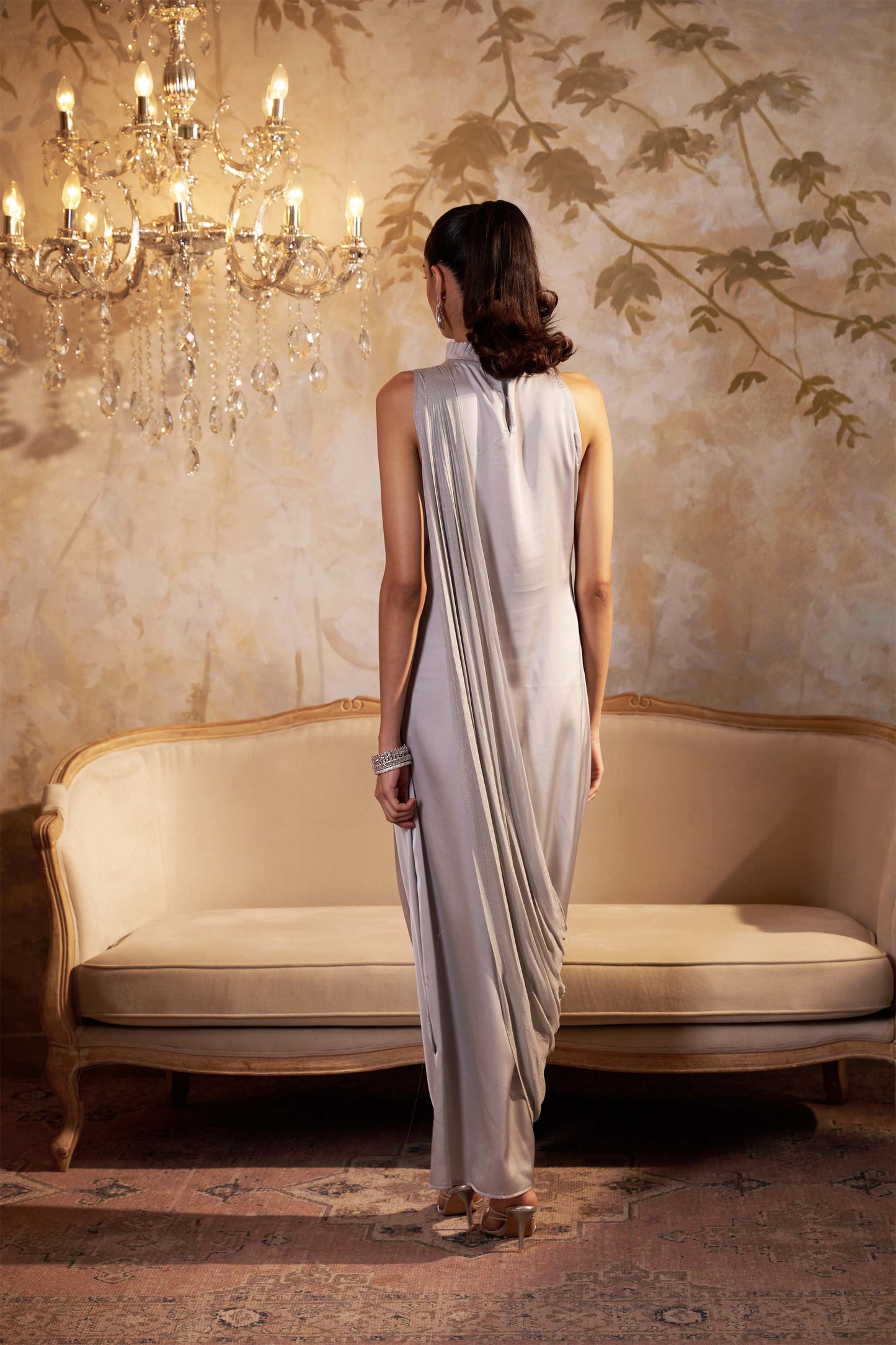 AMORA DRAPE CAPE SET