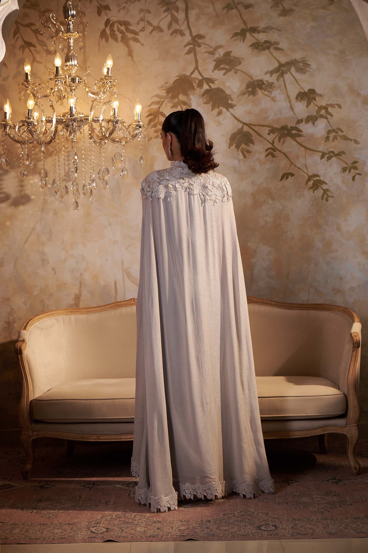 AMORA DRAPE CAPE SET