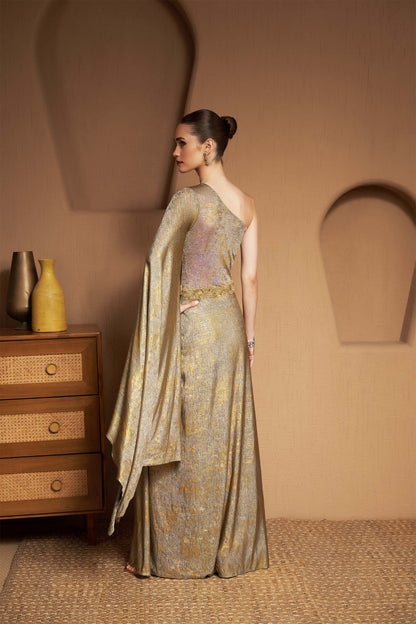 ARIA GOWN GOLD