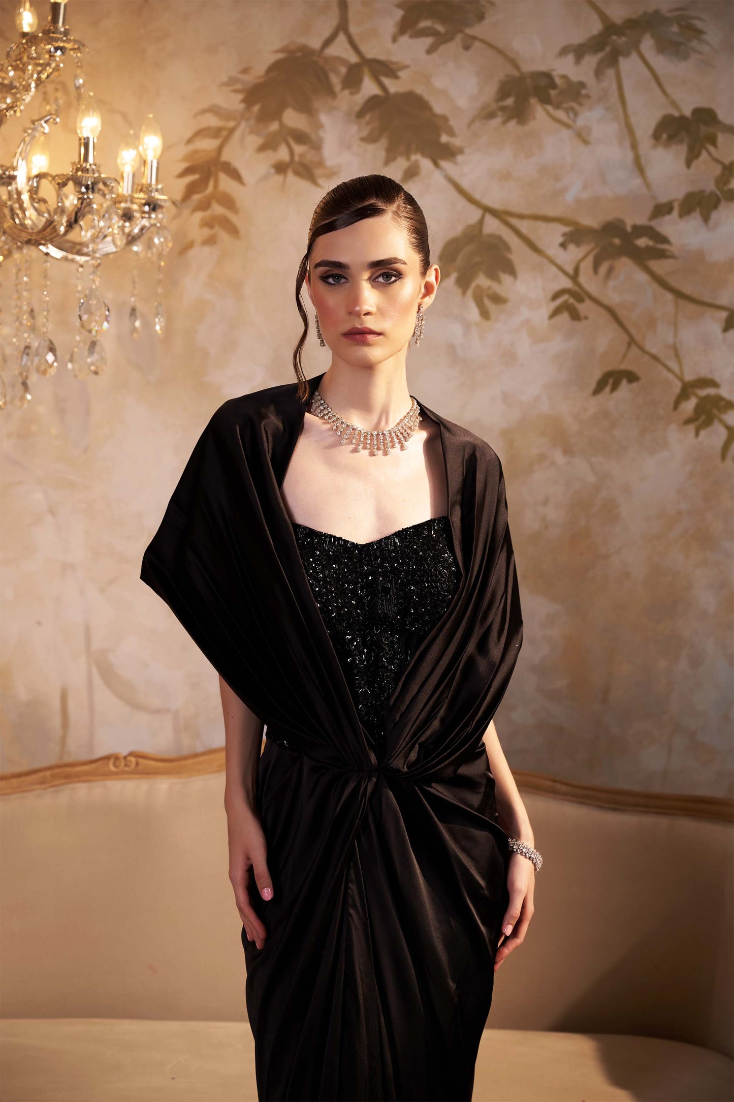 CLARA GOWN CAPE
