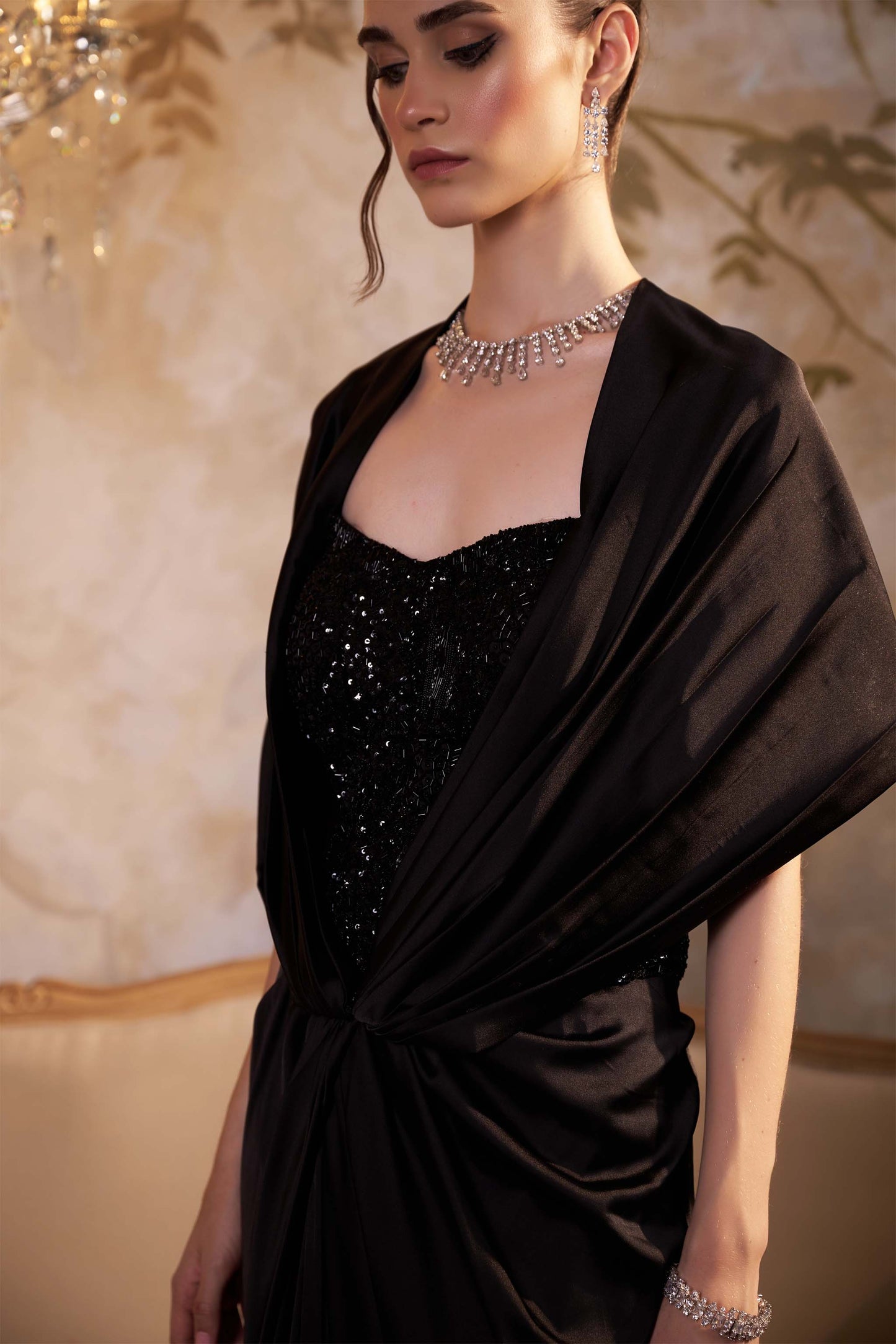 CLARA GOWN CAPE